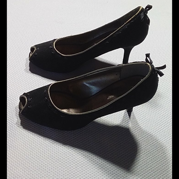 Predictions Shoes - Predictions size 8 wide shoes